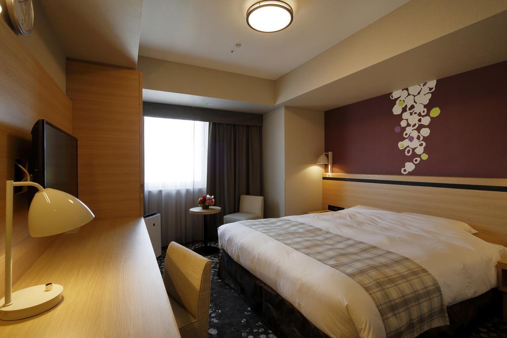 Hotel Monte Hermana Fukuoka Фукуока Экстерьер фото